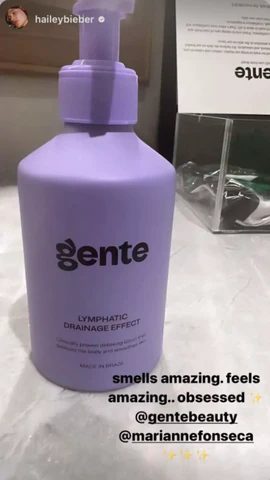 Revista In Style: Massagem de drenagem linfática está fora do seu orçamento, este creme corporal é a próxima melhor coisa